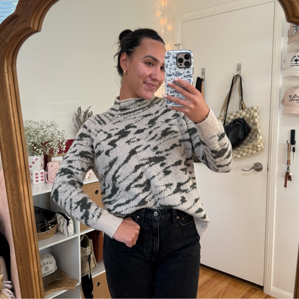 Green printed mock neck Madewell sweater